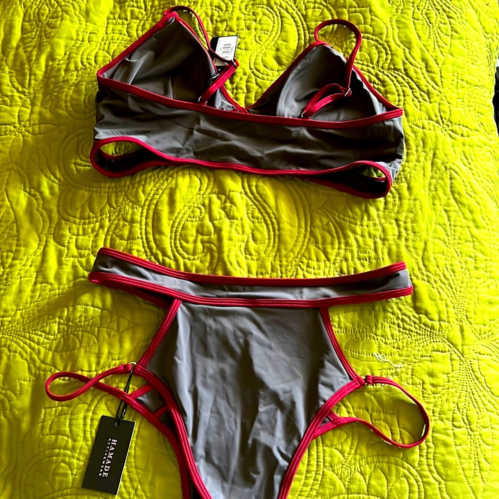 Pole dance wear from Pole Junkie. Bikini style bottoms with side adjusters. - Picture 1 of 7